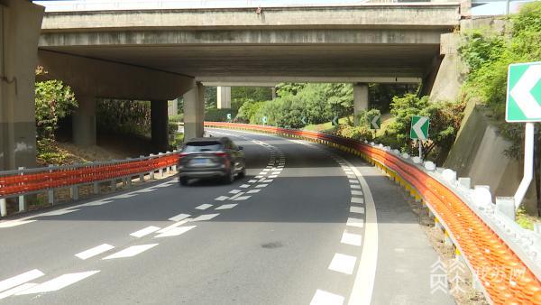 南京應用彈性轉(zhuǎn)子南京護欄降低交通事故損失